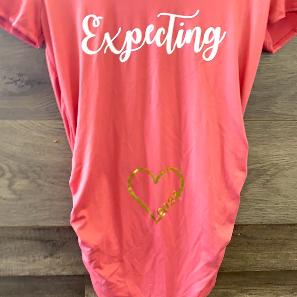 Expecting tee - Picture 2 of 3